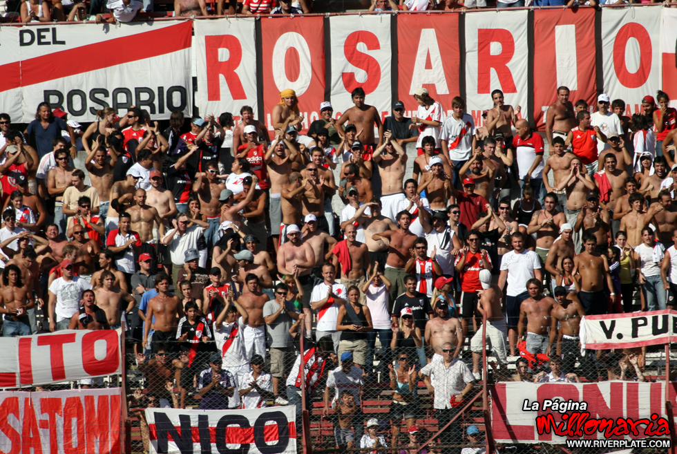 River Plate vs Colón Sta. Fé (CL 2009) 31